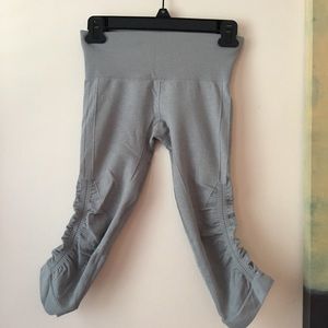 lulu cropped leggings